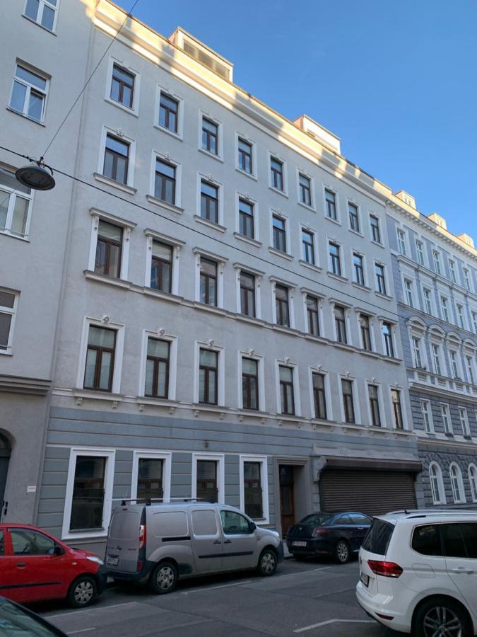 3-Bedroom Apartment In Central Wien Exterior foto